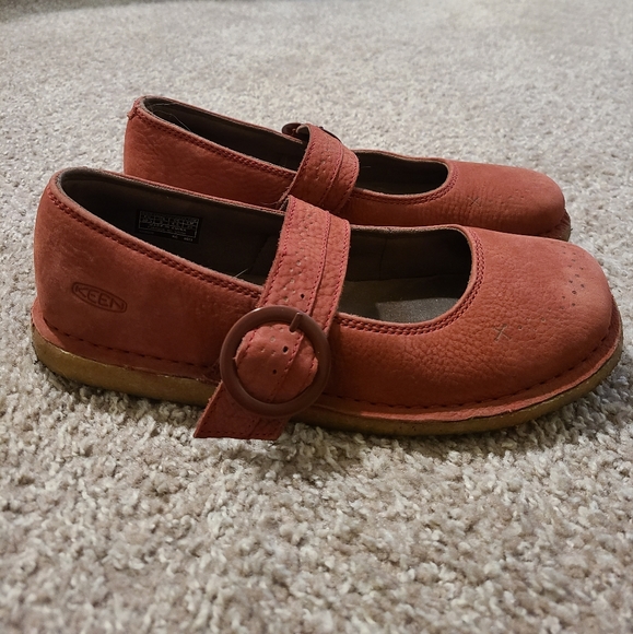 Keen Mary Janes In Dusty Salmon Size 8.5 - Picture 6 of 8